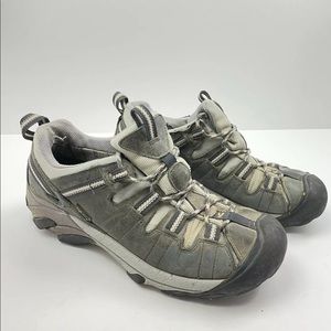 Keen Targhee II women’s hiking shoes size 9